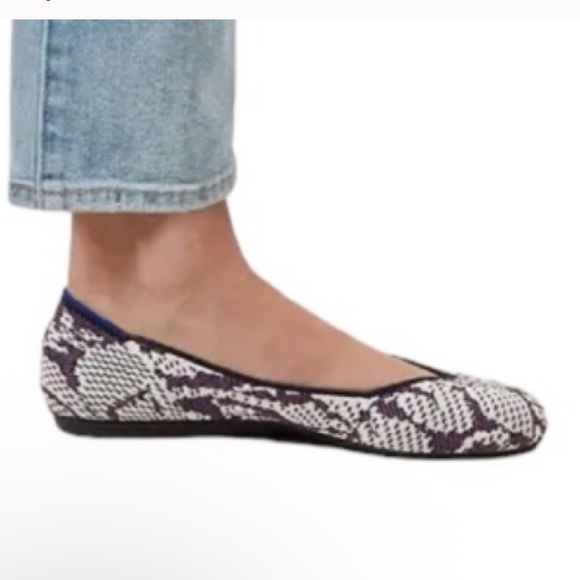 Rothy's The Flat Violet Round Toe Floral Wisteria Purple White size 6.5 - Picture 1 of 7